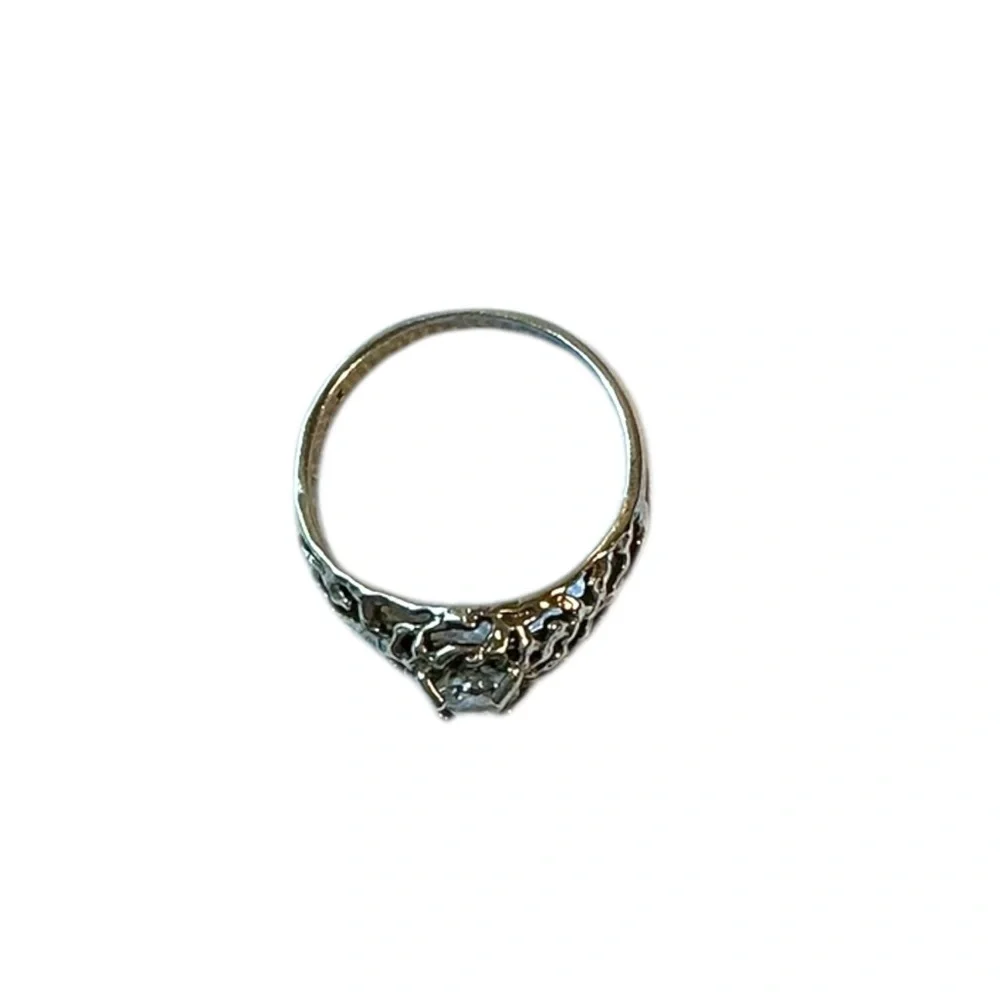 Vintage 925 Sterling Ring Women’s size 8.5 Art Deco Elegant Carved Filigree - Picture 10 of 16